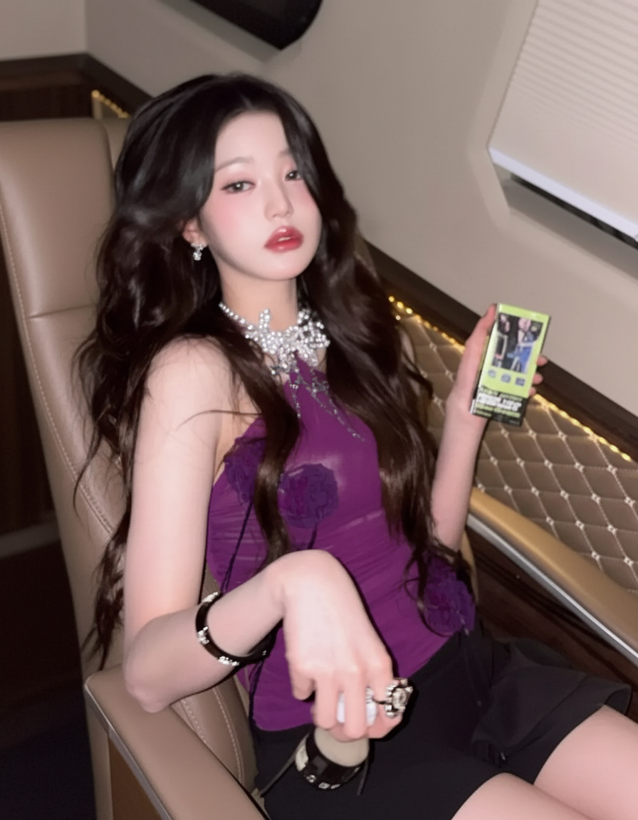 Jang Wonyoung outfit decode